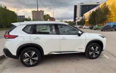Nissan X-Trail, 2023 год, 3 100 000 рублей, 4 фотография
