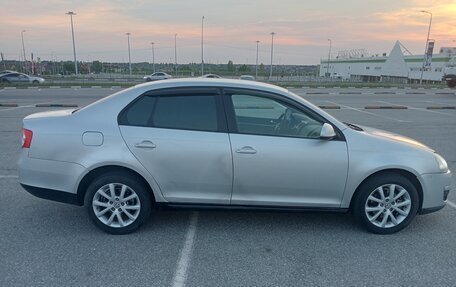 Volkswagen Jetta VI, 2010 год, 415 000 рублей, 5 фотография