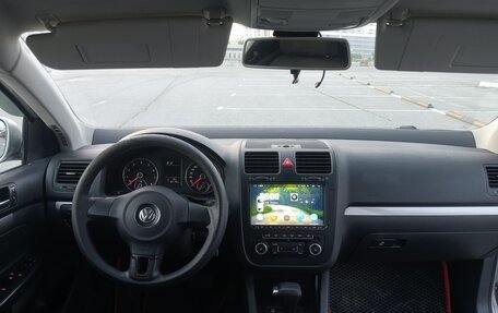 Volkswagen Jetta VI, 2010 год, 415 000 рублей, 10 фотография