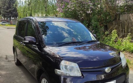 Toyota Sienta I, 2013 год, 1 100 000 рублей, 4 фотография