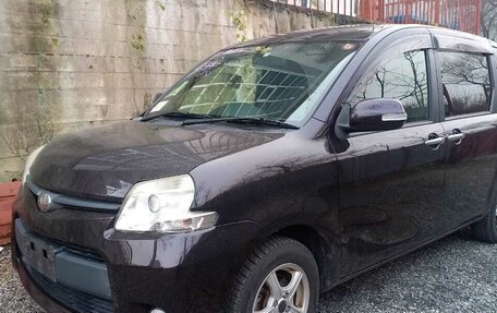 Toyota Sienta I, 2013 год, 1 100 000 рублей, 13 фотография
