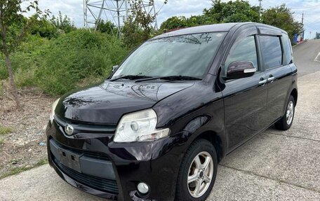 Toyota Sienta I, 2013 год, 1 100 000 рублей, 26 фотография