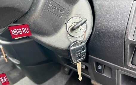Toyota Sienta I, 2013 год, 1 100 000 рублей, 16 фотография