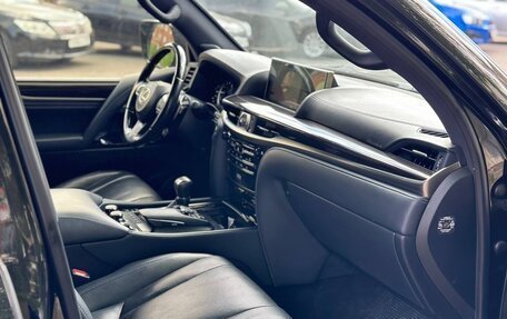 Lexus LX III, 2020 год, 11 990 000 рублей, 28 фотография