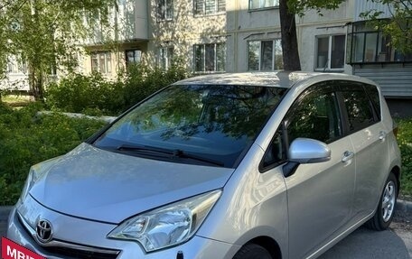 Toyota Ractis II, 2011 год, 825 000 рублей, 11 фотография