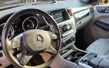 Mercedes-Benz M-Класс, 2012 год, 2 400 000 рублей, 4 фотография