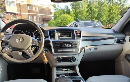 Mercedes-Benz M-Класс, 2012 год, 2 400 000 рублей, 17 фотография