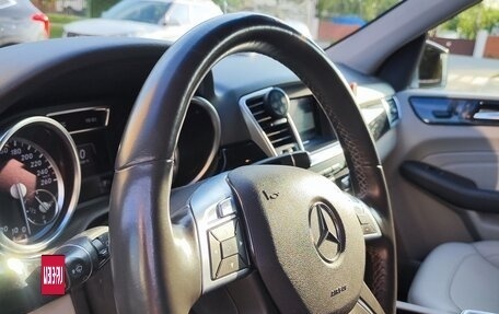 Mercedes-Benz M-Класс, 2012 год, 2 400 000 рублей, 10 фотография