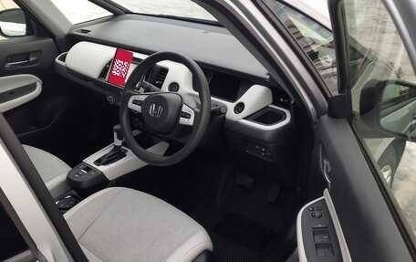 Honda Fit, 2020 год, 1 700 000 рублей, 11 фотография