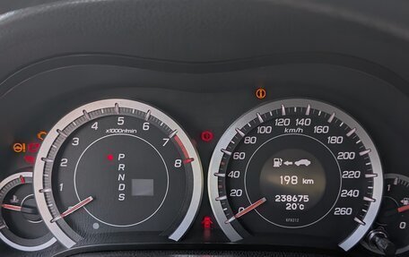 Honda Accord VIII рестайлинг, 2011 год, 1 600 000 рублей, 12 фотография