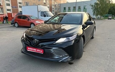Toyota Camry, 2018 год, 3 100 000 рублей, 1 фотография
