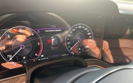 Volkswagen Touareg III, 2020 год, 5 800 000 рублей, 13 фотография