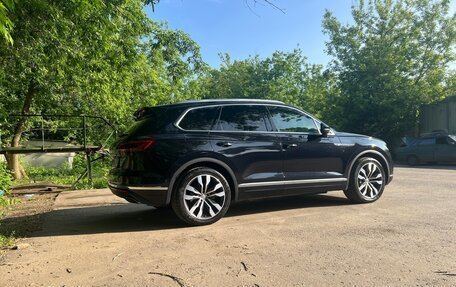 Volkswagen Touareg III, 2020 год, 5 800 000 рублей, 8 фотография