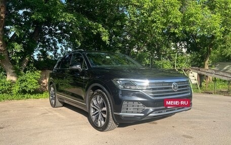 Volkswagen Touareg III, 2020 год, 5 800 000 рублей, 4 фотография