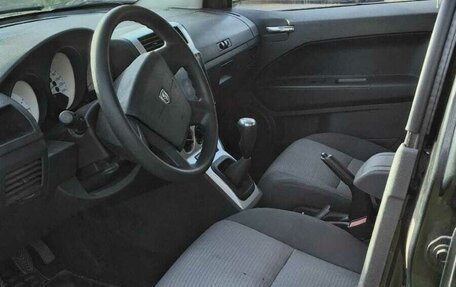 Dodge Caliber I рестайлинг, 2008 год, 600 000 рублей, 2 фотография