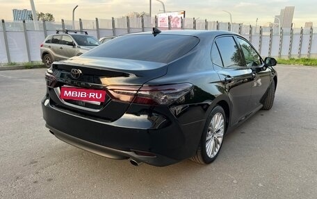 Toyota Camry, 2018 год, 3 100 000 рублей, 3 фотография