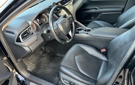 Toyota Camry, 2018 год, 3 100 000 рублей, 7 фотография