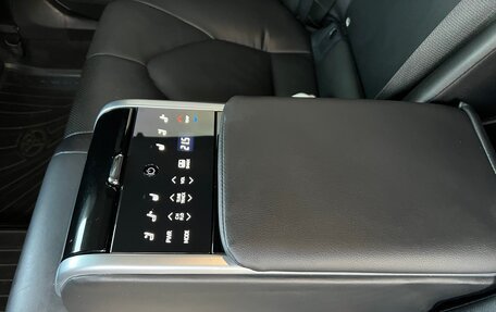 Toyota Camry, 2018 год, 3 100 000 рублей, 10 фотография