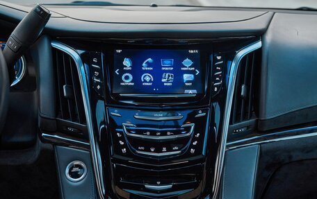 Cadillac Escalade IV, 2016 год, 4 500 000 рублей, 9 фотография