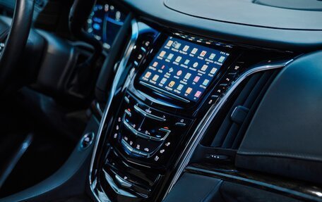 Cadillac Escalade IV, 2016 год, 4 500 000 рублей, 12 фотография