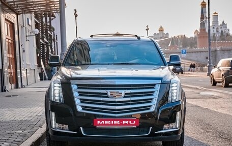 Cadillac Escalade IV, 2016 год, 4 500 000 рублей, 2 фотография