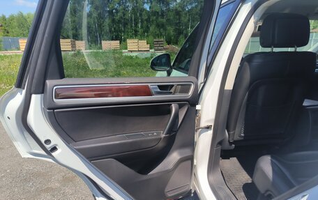 Volkswagen Touareg III, 2015 год, 3 300 000 рублей, 9 фотография
