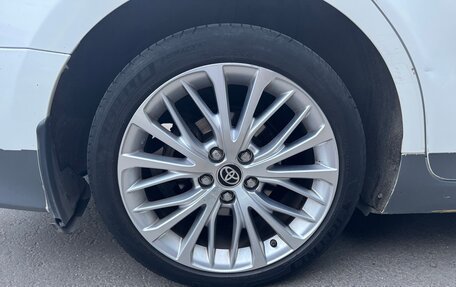 Toyota Camry, 2021 год, 2 800 000 рублей, 5 фотография