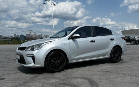 KIA Rio IV, 2019 год, 1 800 000 рублей, 2 фотография