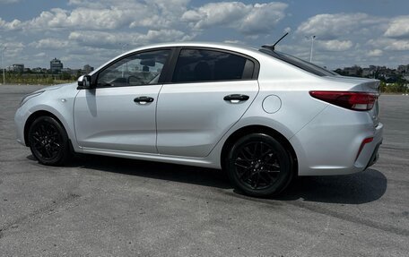 KIA Rio IV, 2019 год, 1 800 000 рублей, 4 фотография