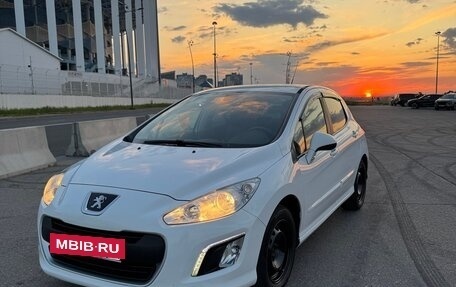 Peugeot 308 II, 2012 год, 630 000 рублей, 2 фотография