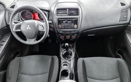 Mitsubishi ASX I рестайлинг, 2014 год, 1 139 000 рублей, 18 фотография