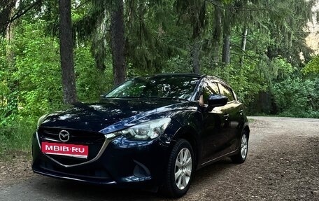 Mazda Demio IV, 2014 год, 1 300 000 рублей, 1 фотография