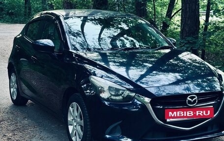 Mazda Demio IV, 2014 год, 1 300 000 рублей, 9 фотография