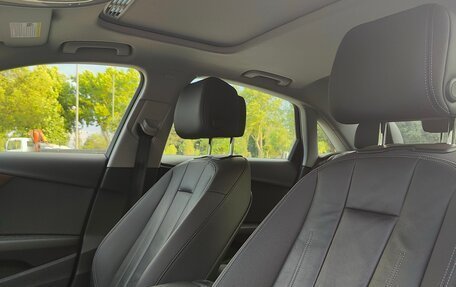 Audi A4, 2021 год, 2 750 000 рублей, 16 фотография