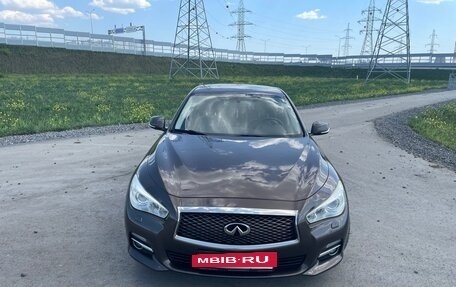Infiniti Q50 I рестайлинг, 2015 год, 1 800 000 рублей, 2 фотография