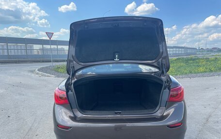 Infiniti Q50 I рестайлинг, 2015 год, 1 800 000 рублей, 11 фотография