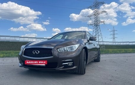 Infiniti Q50 I рестайлинг, 2015 год, 1 800 000 рублей, 3 фотография