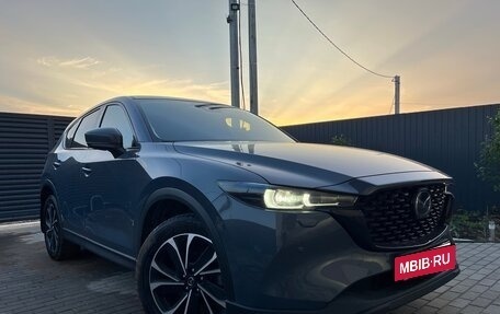 Mazda CX-5 II, 2023 год, 5 800 000 рублей, 2 фотография