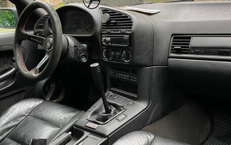 BMW 3 серия, 1994 год, 850 000 рублей, 11 фотография