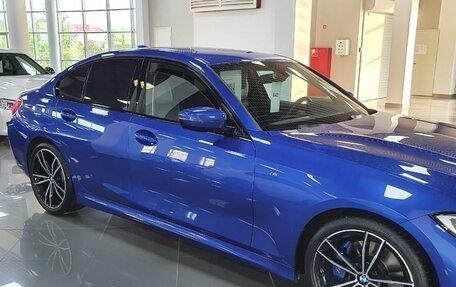 BMW 3 серия, 2019 год, 3 550 000 рублей, 33 фотография