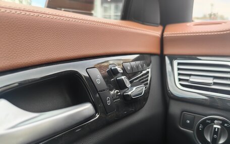 Mercedes-Benz CLS, 2015 год, 3 550 000 рублей, 17 фотография