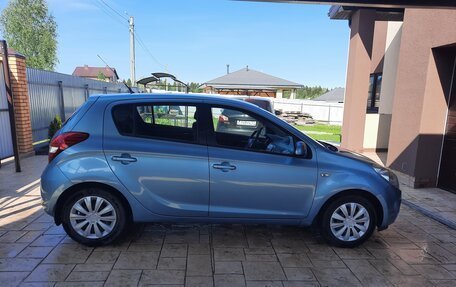 Hyundai i20 IB рестайлинг, 2009 год, 480 000 рублей, 2 фотография