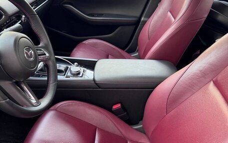 Mazda 3, 2023 год, 2 200 000 рублей, 11 фотография