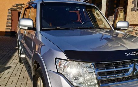 Mitsubishi Pajero IV, 2011 год, 1 700 000 рублей, 8 фотография