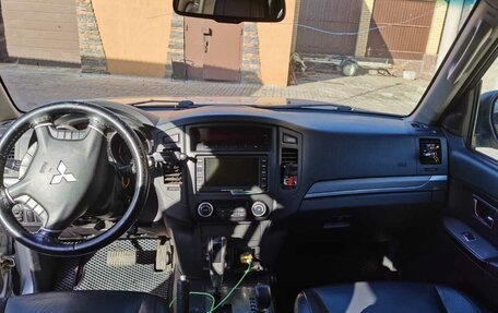 Mitsubishi Pajero IV, 2011 год, 1 700 000 рублей, 11 фотография