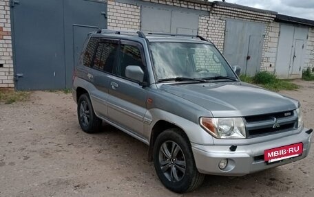Mitsubishi Pajero Pinin, 2004 год, 650 000 рублей, 2 фотография
