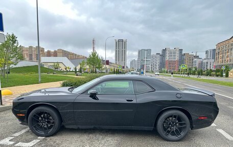 Dodge Challenger III рестайлинг 2, 2017 год, 2 900 000 рублей, 3 фотография