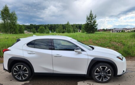 Lexus UX I, 2018 год, 3 300 000 рублей, 6 фотография