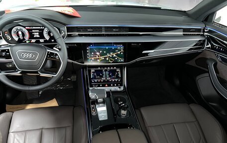 Audi A8, 2023 год, 11 000 000 рублей, 8 фотография