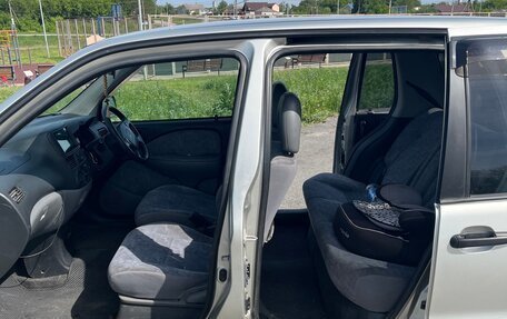 Toyota Raum I, 2000 год, 520 000 рублей, 7 фотография